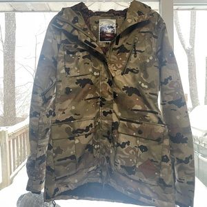 GSOU Camo Snowboard Jacket